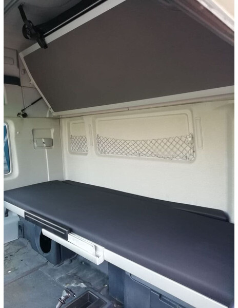 MAN TGX - Cabine et intérieur pour Camion: photos 3 MAN TGX - Cabine et intérieur pour Camion: photos 3