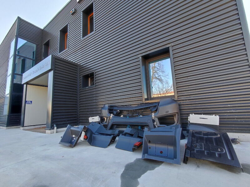 Mercedes-Benz ACTROS AROCS - Pare-chocs pour Camion: photos 1 Mercedes-Benz ACTROS AROCS - Pare-chocs pour Camion: photos 1