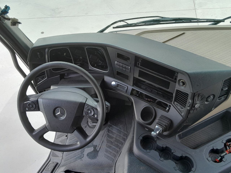 Mercedes-Benz AROCS ACTROS Streamline MP4 - Cabine et intérieur pour Camion: photos 4 Mercedes-Benz AROCS ACTROS Streamline MP4 - Cabine et intérieur pour Camion: photos 4