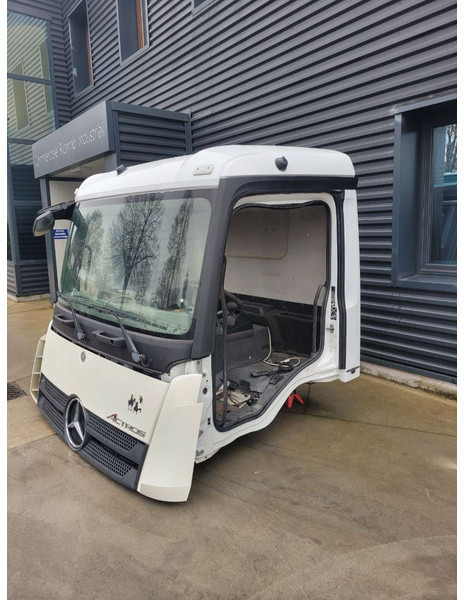 Cabine et intérieur pour Camion Mercedes-Benz Arocs - Actros Classicspace: photos 6