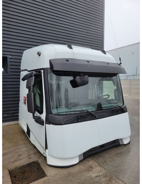 Renault T High / T-High - Cabine et intérieur pour Camion: photos 3 Renault T High / T-High - Cabine et intérieur pour Camion: photos 3