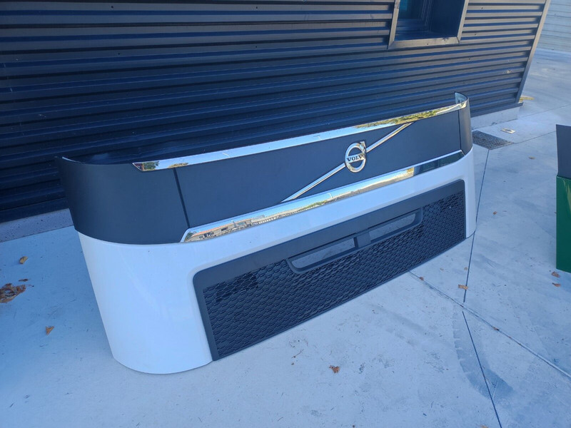 Volvo FH13 FH16 - Pare-chocs pour Camion: photos 3 Volvo FH13 FH16 - Pare-chocs pour Camion: photos 3
