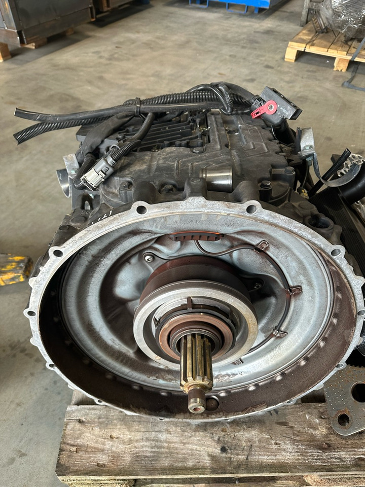 MAN 12TX2621TD - Boîte de vitesse pour Camion: photos 2 MAN 12TX2621TD - Boîte de vitesse pour Camion: photos 2