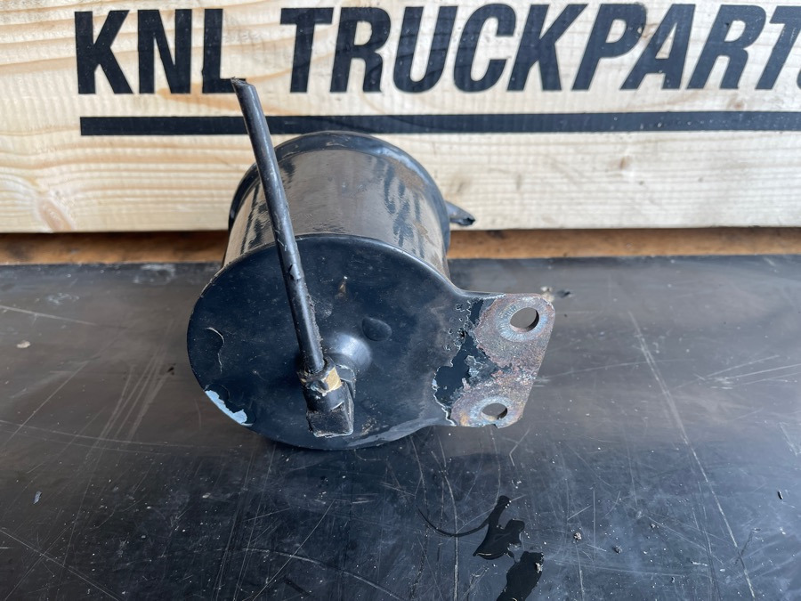 MAN FLUID ASSY 81.36049-5005 - Hydraulique pour Camion: photos 1 MAN FLUID ASSY 81.36049-5005 - Hydraulique pour Camion: photos 1