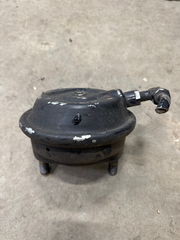 MAN FRONT BRAKE CYLINDER 81,51101-6505 - Cylindre de frein pour Camion: photos 1 MAN FRONT BRAKE CYLINDER 81,51101-6505 - Cylindre de frein pour Camion: photos 1