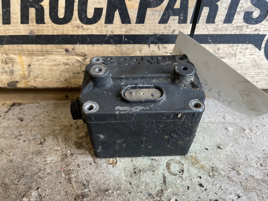 MAN OPTICRUISE VALVE 81.32688-0009 - Boîte de vitesse et pièces pour Camion: photos 1 MAN OPTICRUISE VALVE 81.32688-0009 - Boîte de vitesse et pièces pour Camion: photos 1