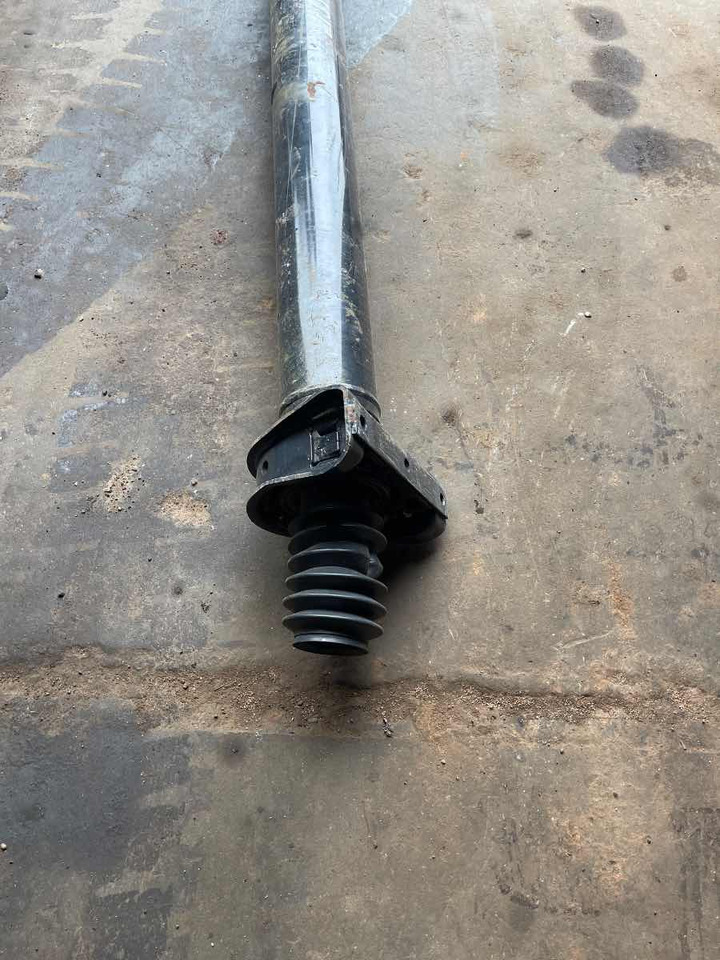 MAN PROPSHAFT 81.39111-6125 - Arbre à cardan pour Camion: photos 2 MAN PROPSHAFT 81.39111-6125 - Arbre à cardan pour Camion: photos 2