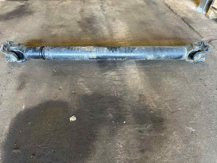MAN PROPSHAFT 81.39143-6166 - Arbre à cardan pour Camion: photos 1 MAN PROPSHAFT 81.39143-6166 - Arbre à cardan pour Camion: photos 1