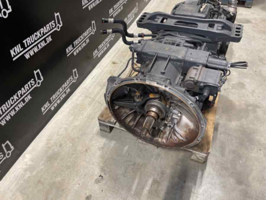 SCANIA GEARBOX GRSO925R // 2870610 - Boîte de vitesse pour Camion: photos 2 SCANIA GEARBOX GRSO925R // 2870610 - Boîte de vitesse pour Camion: photos 2