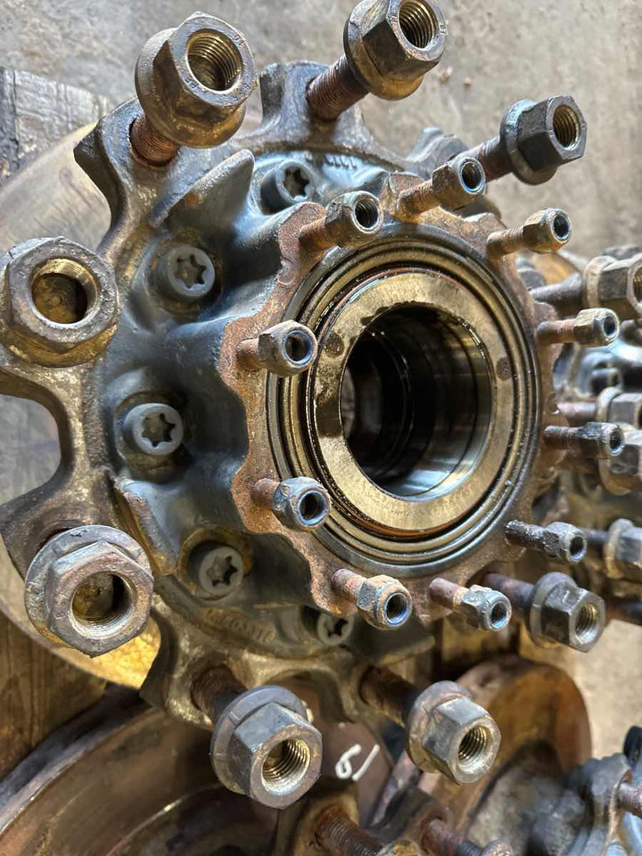 SCANIA HUB 2603319 - Moyeu pour Camion: photos 1 SCANIA HUB 2603319 - Moyeu pour Camion: photos 1