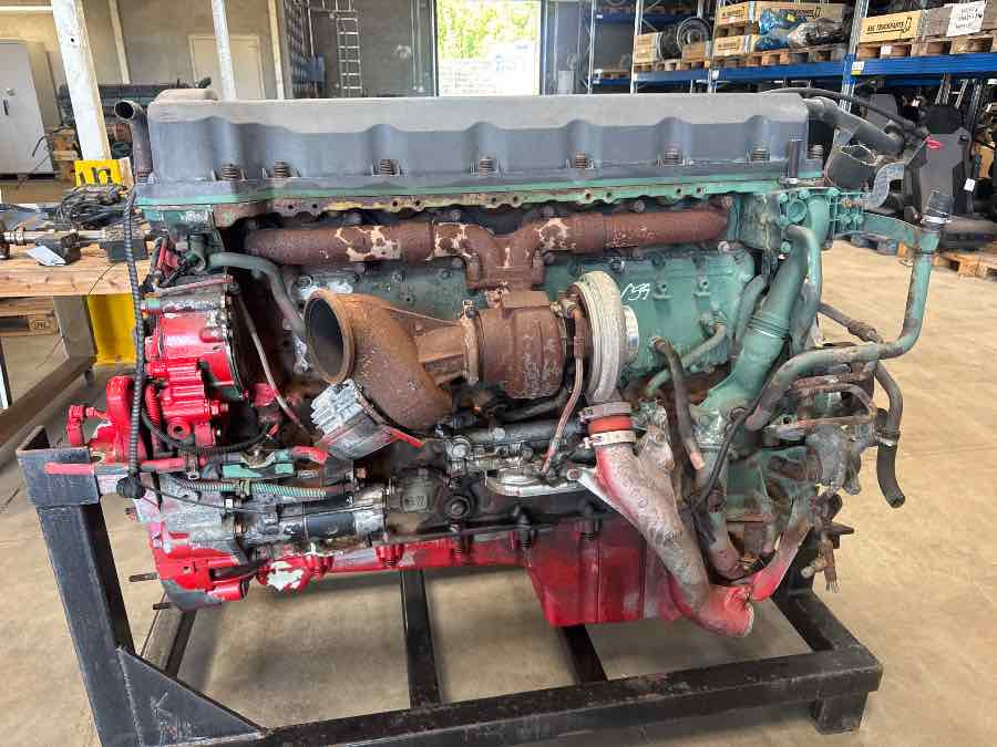 VOLVO MOTOR D13A - 480 HP EPGC // 1639856 - Moteur pour Camion: photos 1 VOLVO MOTOR D13A - 480 HP EPGC // 1639856 - Moteur pour Camion: photos 1