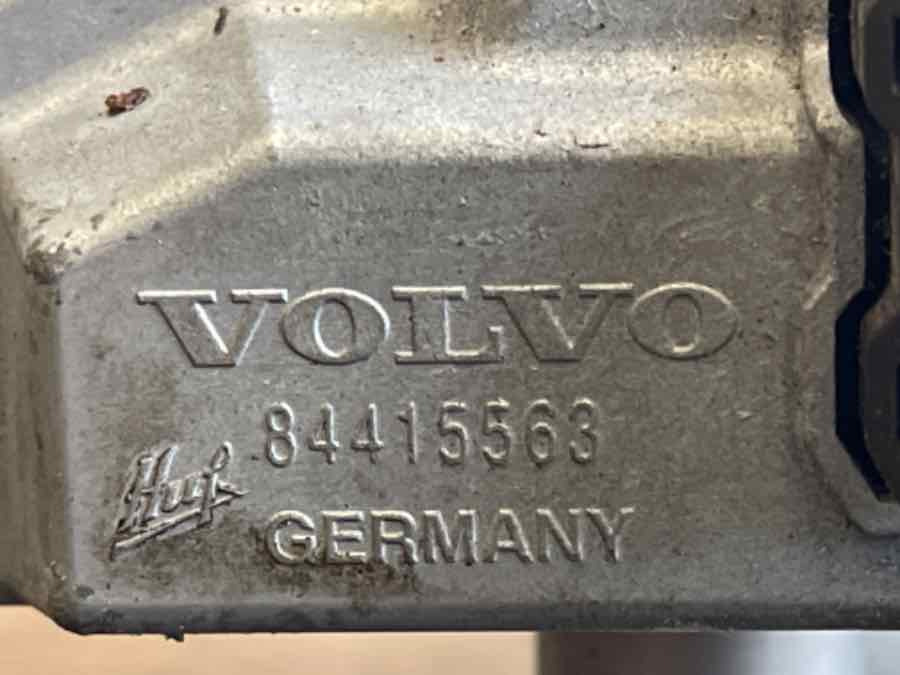 VOLVO STEERING HOUSE 84415462 - Commande de gouvernail pour Camion: photos 3 VOLVO STEERING HOUSE 84415462 - Commande de gouvernail pour Camion: photos 3