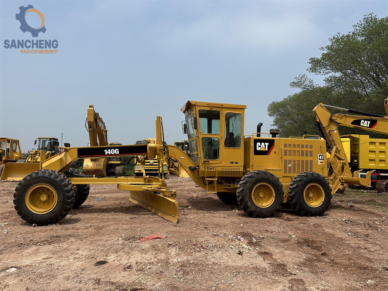 CAT 140G - Niveleuse: photos 1 CAT 140G - Niveleuse: photos 1