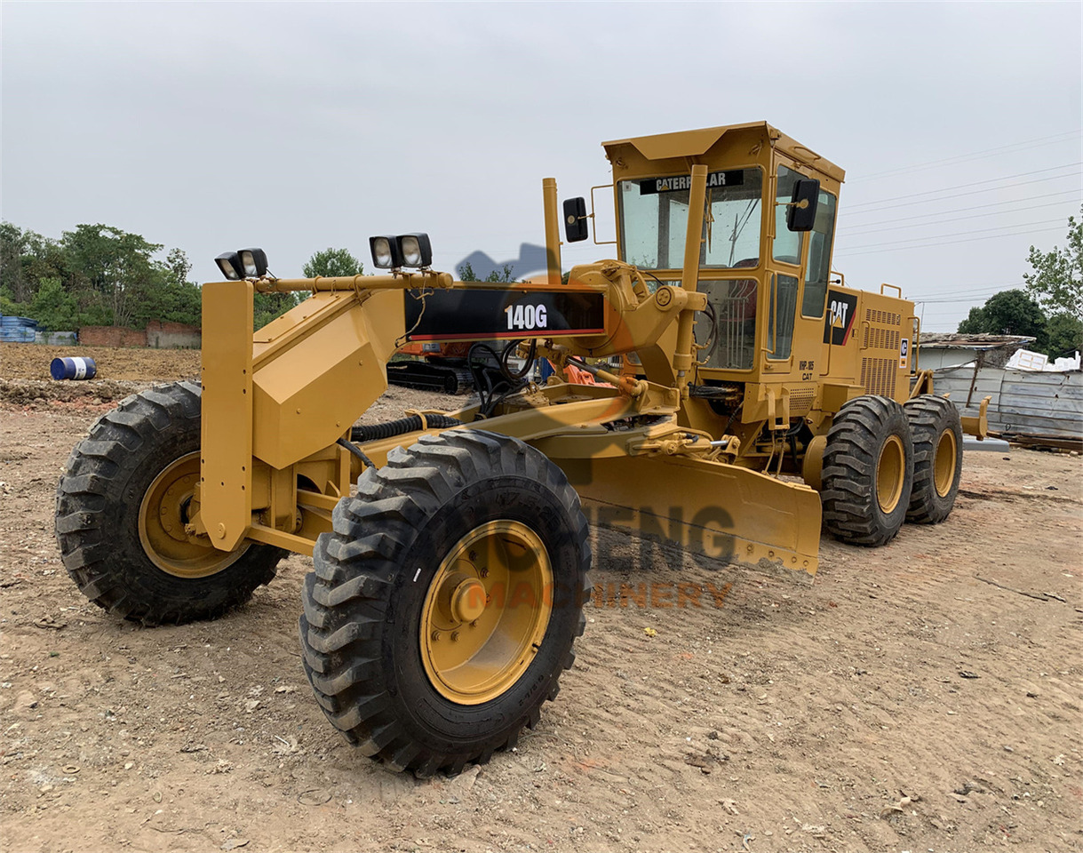 Niveleuse CATERPILLAR 140G: photos 6