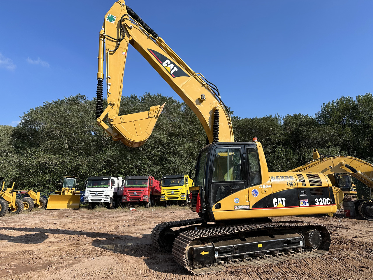 CATERPILLAR 320C - Pelle sur chenille: photos 1 CATERPILLAR 320C - Pelle sur chenille: photos 1