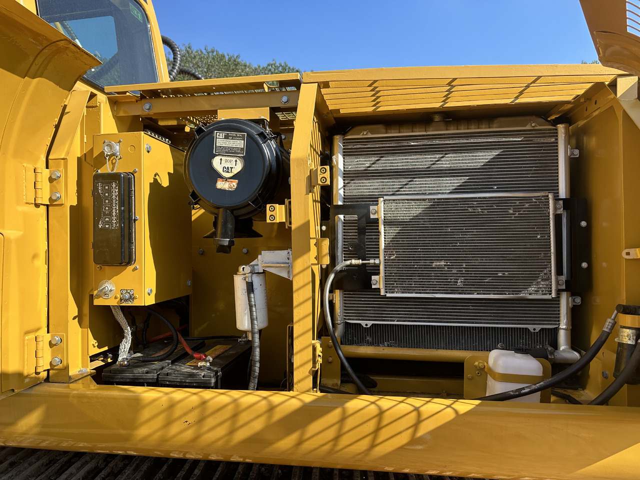 CATERPILLAR 320C - crédit-bail CATERPILLAR 320C: photos 10