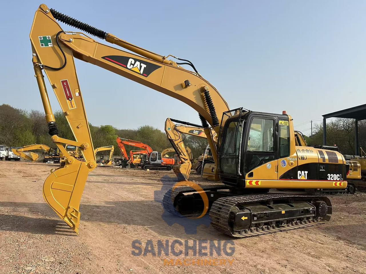 CATERPILLAR 320CL - Pelle sur chenille: photos 1 CATERPILLAR 320CL - Pelle sur chenille: photos 1