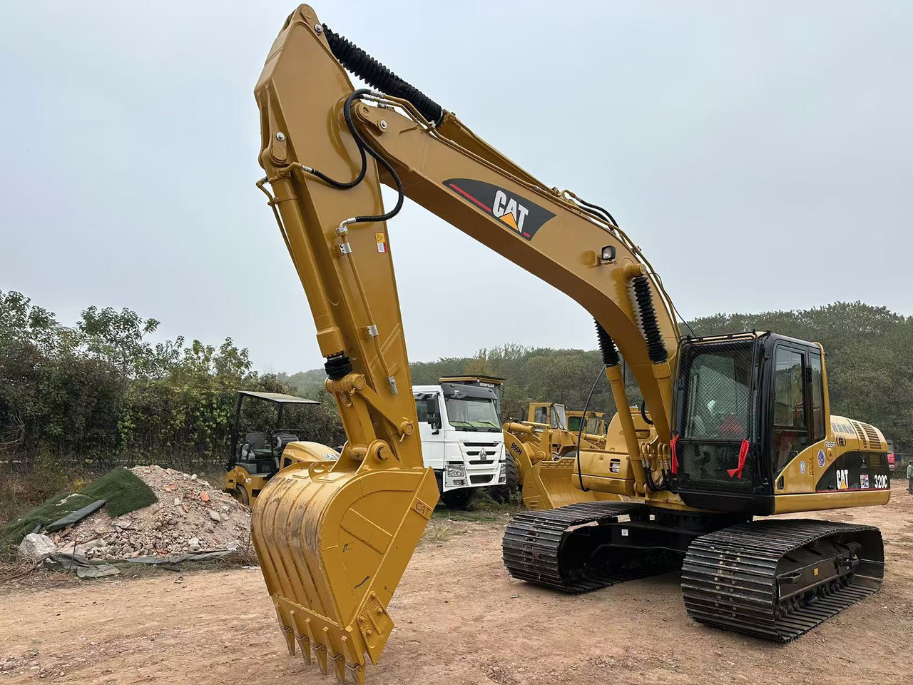 Pelle sur chenille CATERPILLAR 320CL crawler excavator: photos 7
