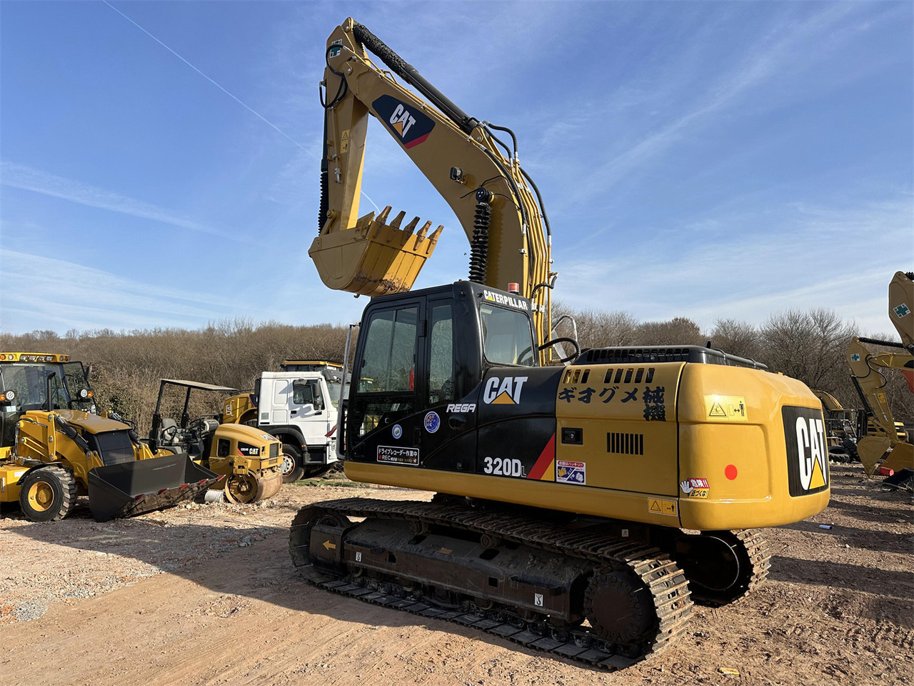 CATERPILLAR 320D - Pelle sur chenille: photos 2 CATERPILLAR 320D - Pelle sur chenille: photos 2