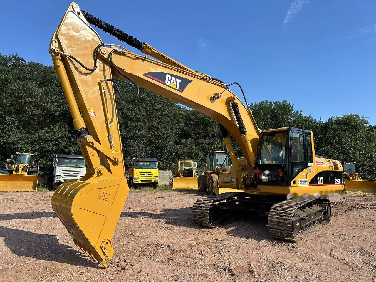 CATERPILLAR 325CL - Pelle sur chenille: photos 3 CATERPILLAR 325CL - Pelle sur chenille: photos 3