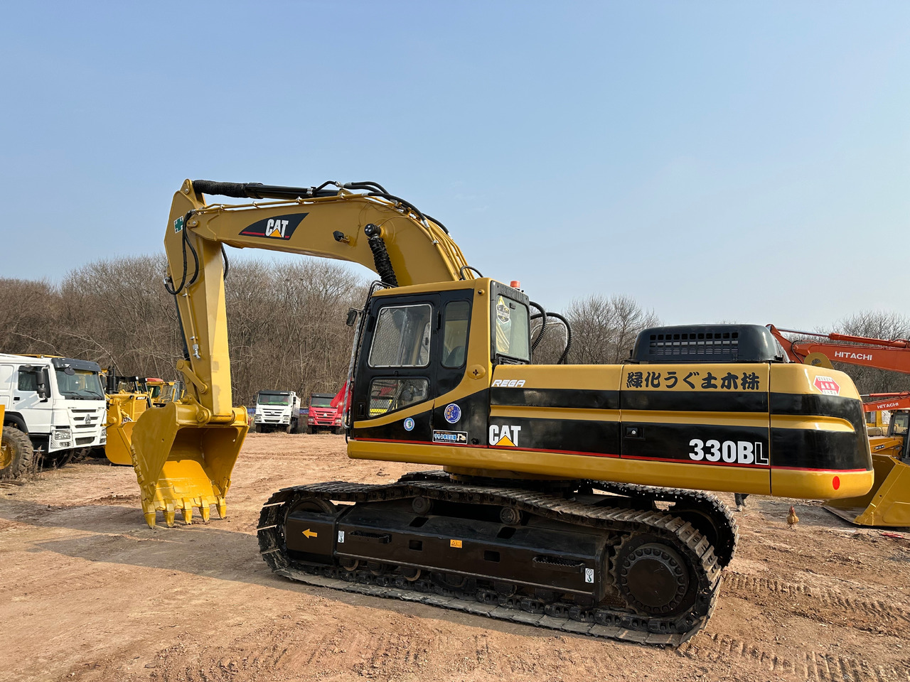 CATERPILLAR 330BL - Pelle sur chenille: photos 3 CATERPILLAR 330BL - Pelle sur chenille: photos 3