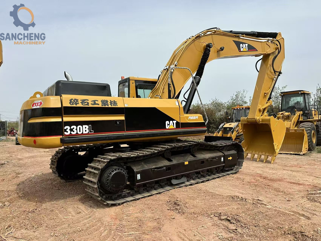 CATERPILLAR 330BL - Pelle sur chenille: photos 2 CATERPILLAR 330BL - Pelle sur chenille: photos 2