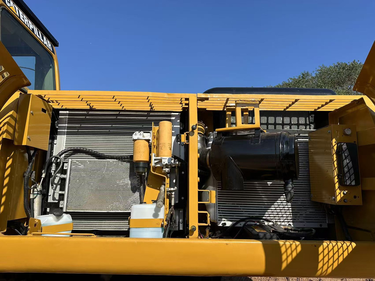 Pelle sur chenille CATERPILLAR 330C crawler excavator: photos 8 Pelle sur chenille CATERPILLAR 330C crawler excavator: photos 8