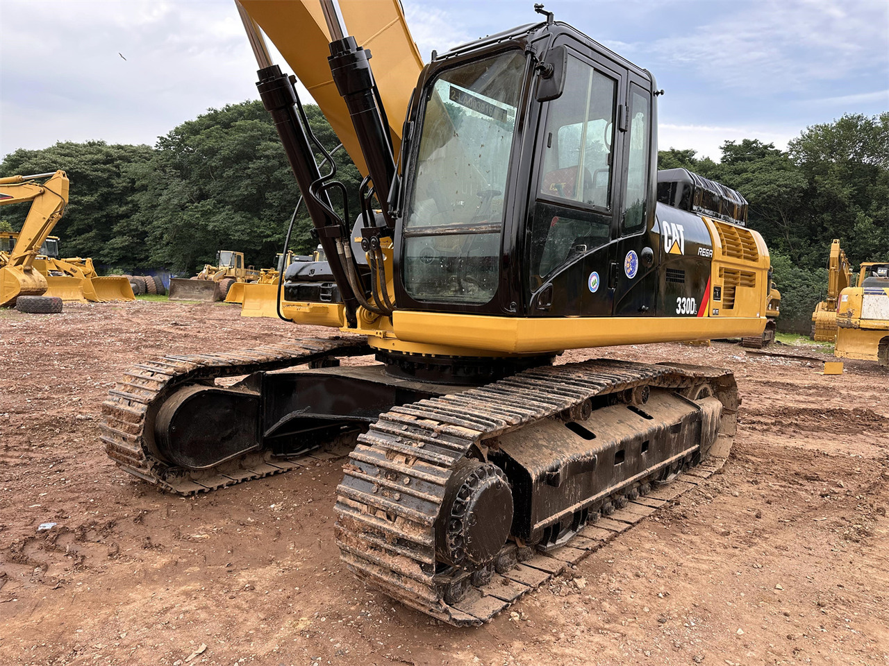 CATERPILLAR 330DL - Pelle sur chenille: photos 4 CATERPILLAR 330DL - Pelle sur chenille: photos 4