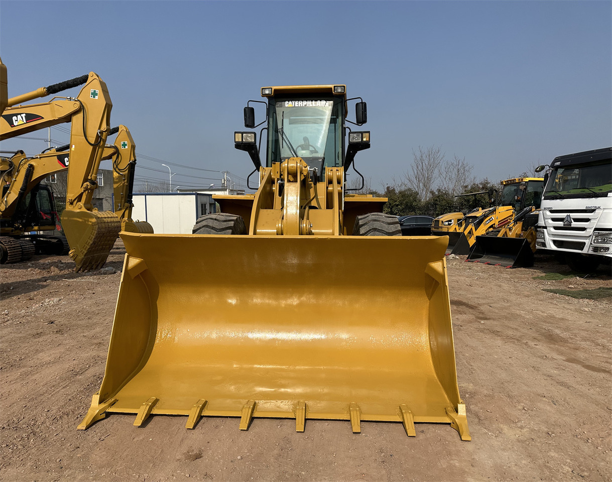 CATERPILLAR 950G - Chargeuse sur pneus: photos 4 CATERPILLAR 950G - Chargeuse sur pneus: photos 4