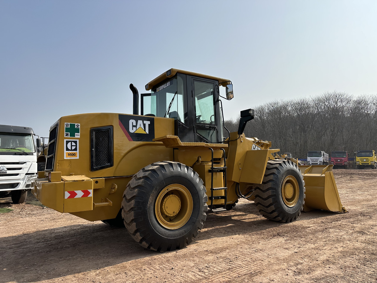 CATERPILLAR 950G - Chargeuse sur pneus: photos 4 CATERPILLAR 950G - Chargeuse sur pneus: photos 4