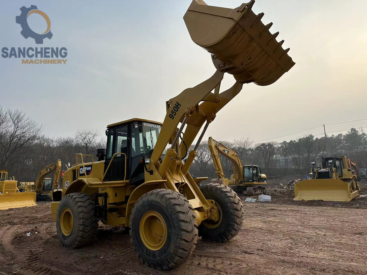 CATERPILLAR 950H - Chargeuse sur pneus: photos 4 CATERPILLAR 950H - Chargeuse sur pneus: photos 4
