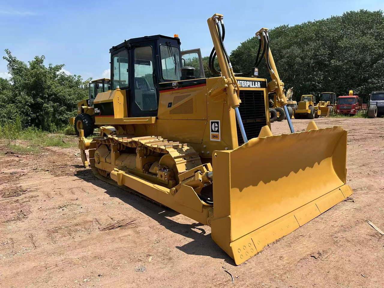 CATERPILLAR D6G - Bulldozer: photos 5 CATERPILLAR D6G - Bulldozer: photos 5