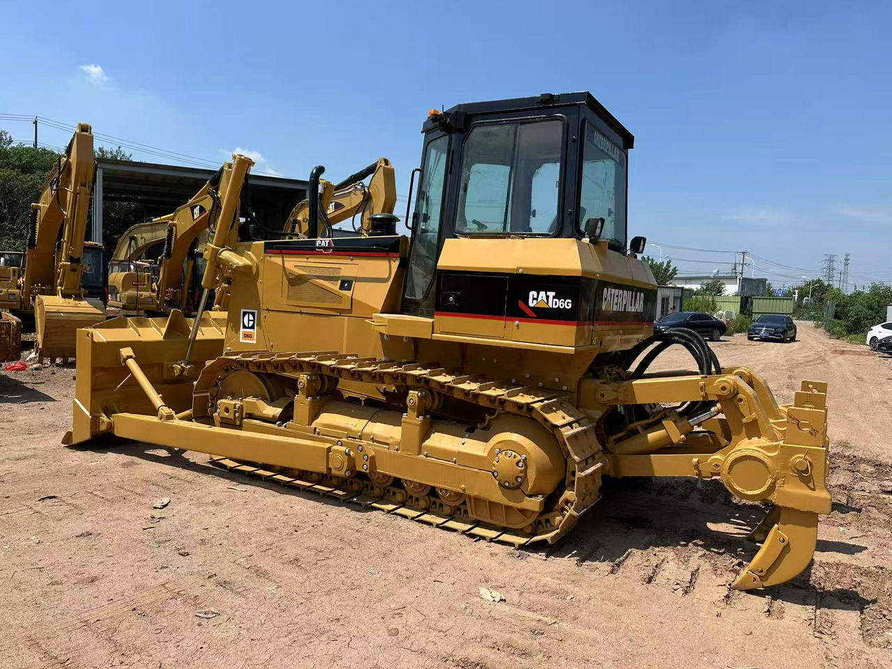 CATERPILLAR D6G - Bulldozer: photos 3 CATERPILLAR D6G - Bulldozer: photos 3