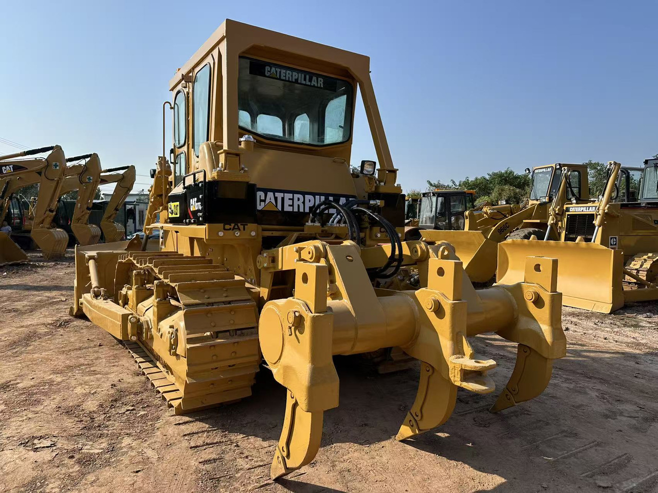 CATERPILLAR D7G Bulldozer - Bulldozer: photos 1 CATERPILLAR D7G Bulldozer - Bulldozer: photos 1