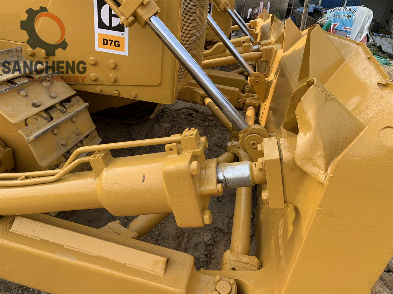 CATERPILLAR D7G - Bulldozer: photos 4 CATERPILLAR D7G - Bulldozer: photos 4