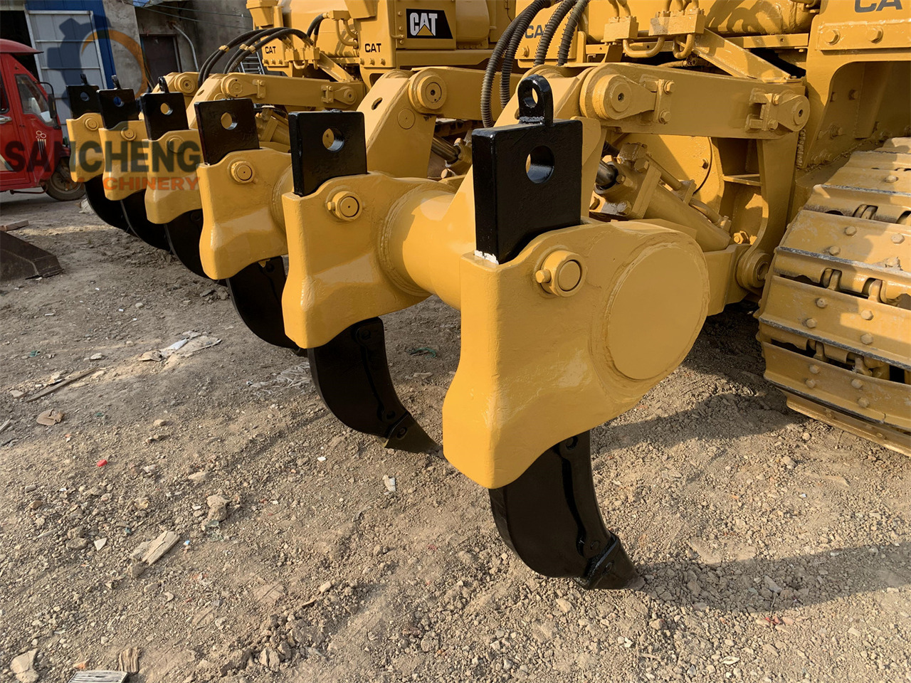 CATERPILLAR D7G - Bulldozer: photos 2 CATERPILLAR D7G - Bulldozer: photos 2