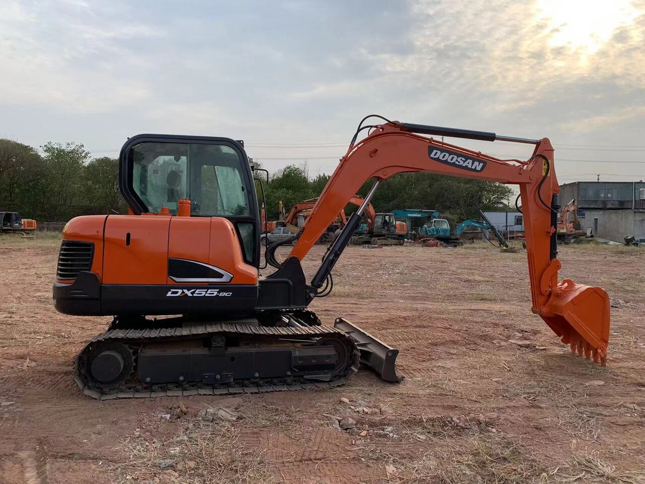 DOOSAN DX55 excavator - Pelle: photos 4 DOOSAN DX55 excavator - Pelle: photos 4