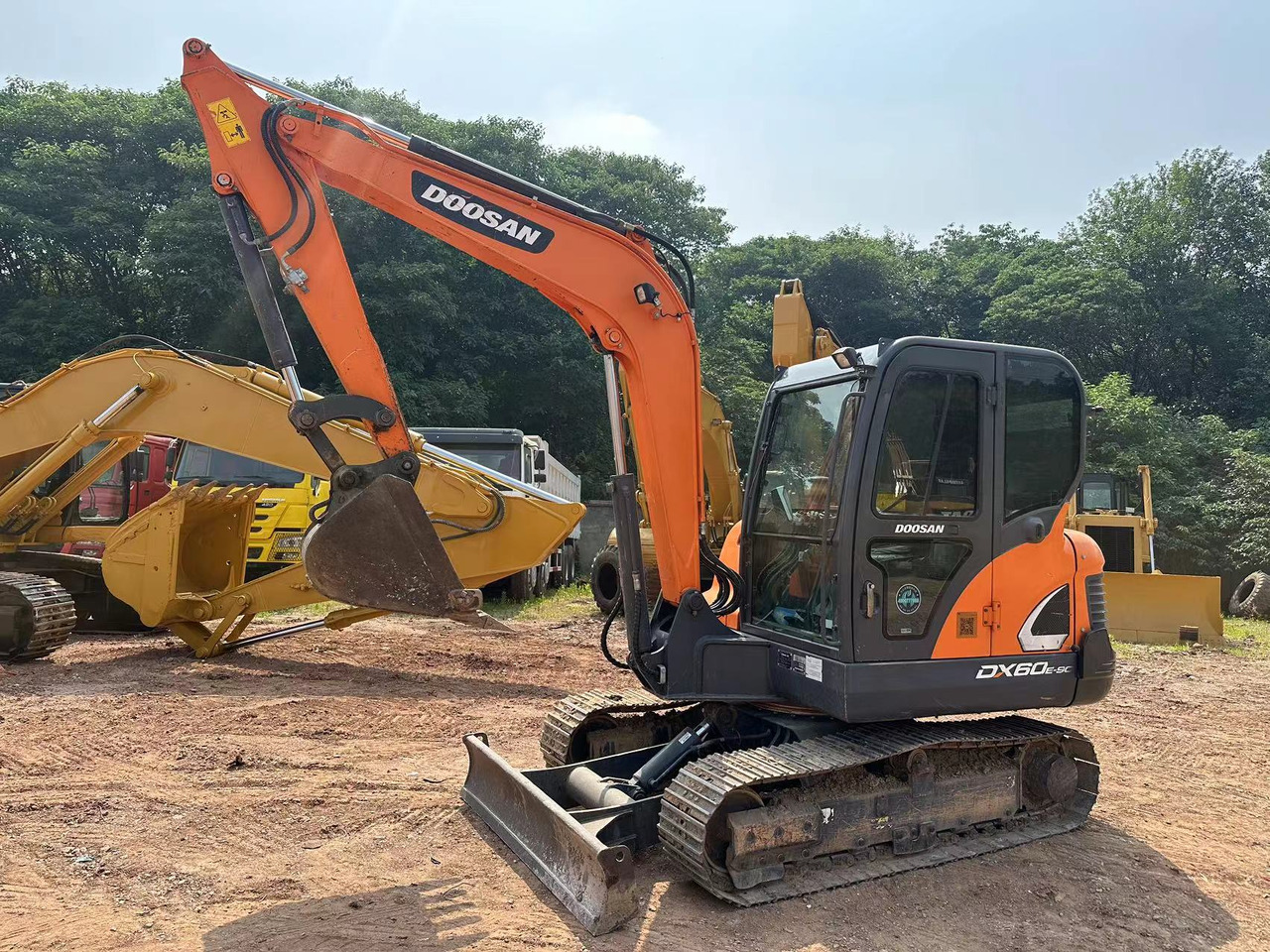 DOOSAN DX60 - Mini pelle: photos 5 DOOSAN DX60 - Mini pelle: photos 5