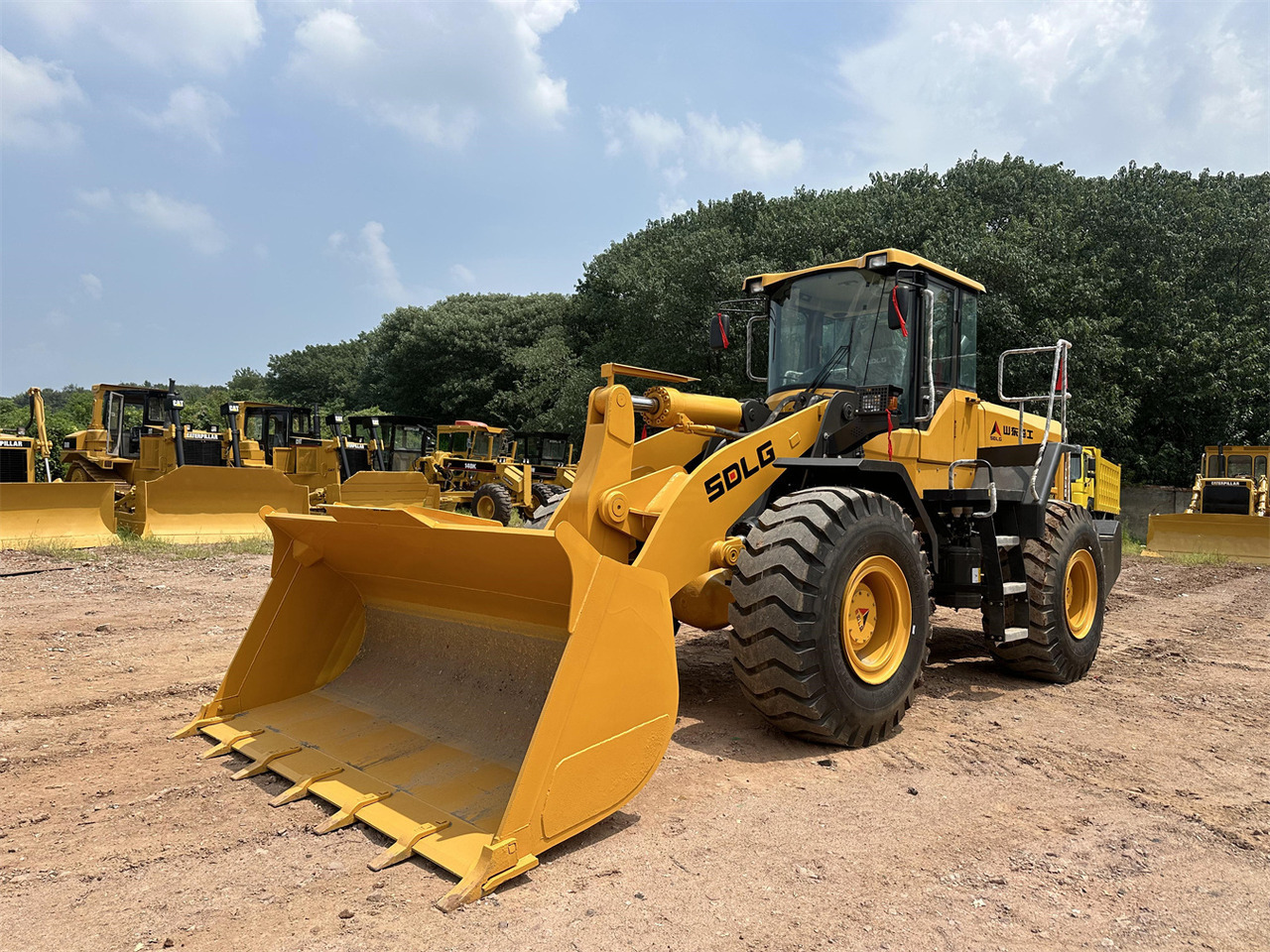 SDLG L956F Wheel loader - Chargeuse sur pneus: photos 3 SDLG L956F Wheel loader - Chargeuse sur pneus: photos 3