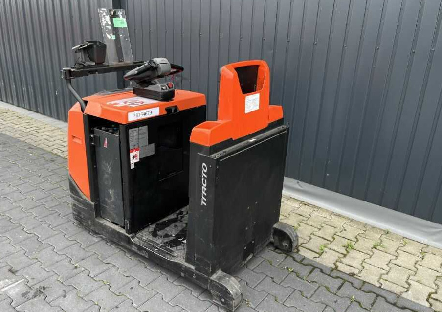 BT TSE300 - Chariot tracteur: photos 3 BT TSE300 - Chariot tracteur: photos 3