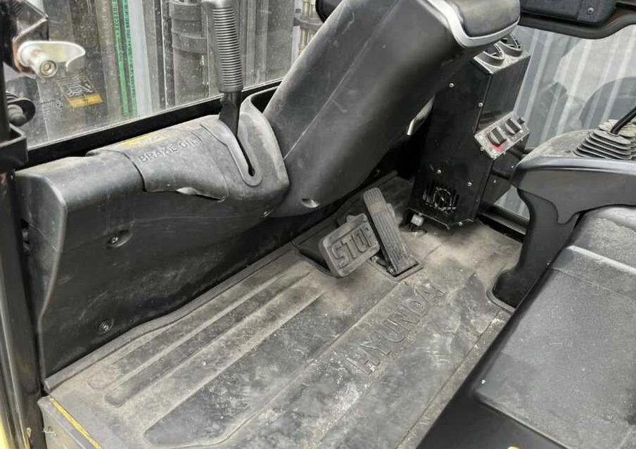 Chariot élévateur électrique Hyundai 25B-9: photos 10