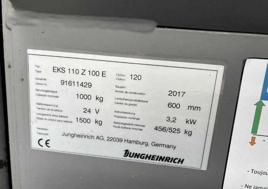 Jungheinrich EKS110 - Préparateur de commandes: photos 4 Jungheinrich EKS110 - Préparateur de commandes: photos 4