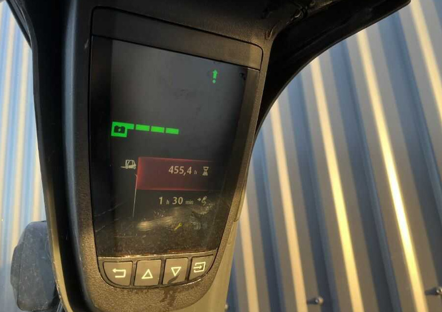 Linde E15-02 - Chariot élévateur électrique: photos 5 Linde E15-02 - Chariot élévateur électrique: photos 5