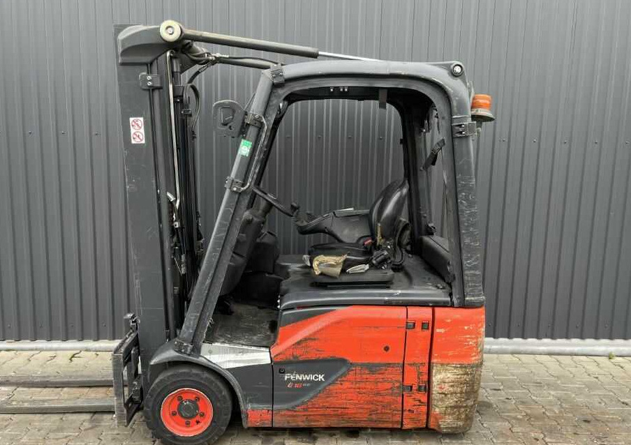 Linde E16-02 - Chariot élévateur électrique: photos 2 Linde E16-02 - Chariot élévateur électrique: photos 2