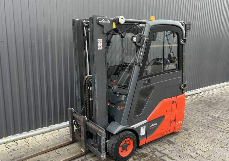Linde E16C-02 - Chariot élévateur électrique: photos 1 Linde E16C-02 - Chariot élévateur électrique: photos 1