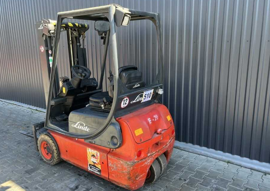 Linde E16C-02 - Chariot élévateur électrique: photos 3 Linde E16C-02 - Chariot élévateur électrique: photos 3