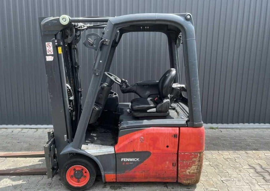 Linde E16C-02 - Chariot élévateur électrique: photos 2 Linde E16C-02 - Chariot élévateur électrique: photos 2