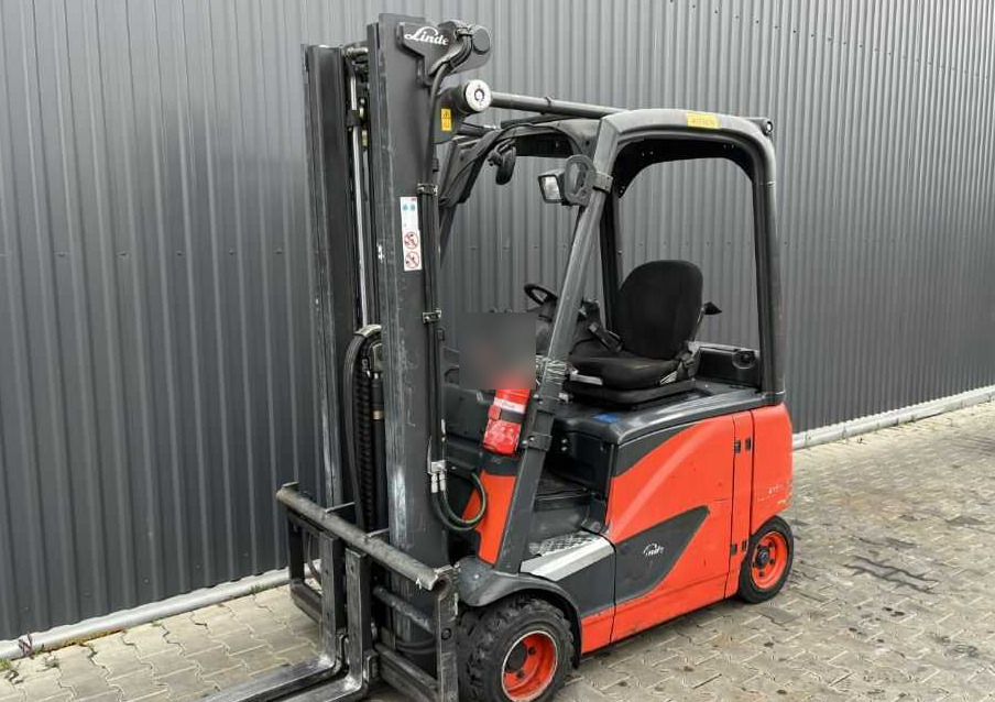 Linde E20PH-02 - Chariot élévateur électrique: photos 1 Linde E20PH-02 - Chariot élévateur électrique: photos 1