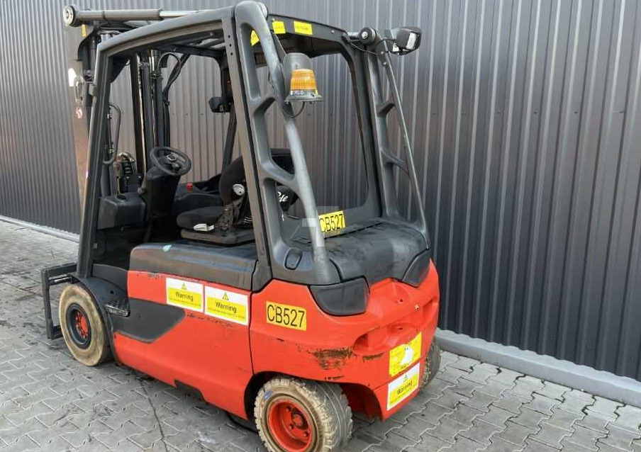 Linde E30L-01 - Chariot élévateur électrique: photos 3 Linde E30L-01 - Chariot élévateur électrique: photos 3