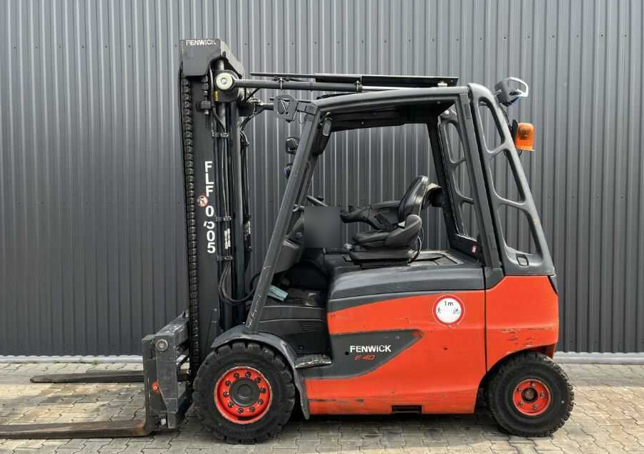 Linde E40H-01/600 - Chariot élévateur électrique: photos 2 Linde E40H-01/600 - Chariot élévateur électrique: photos 2